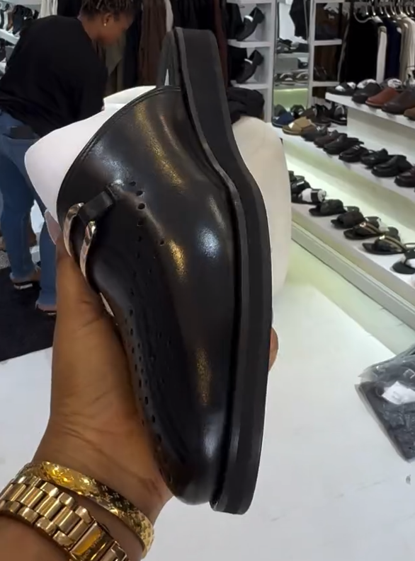 Men's Black Calfskin Perforated Slippers