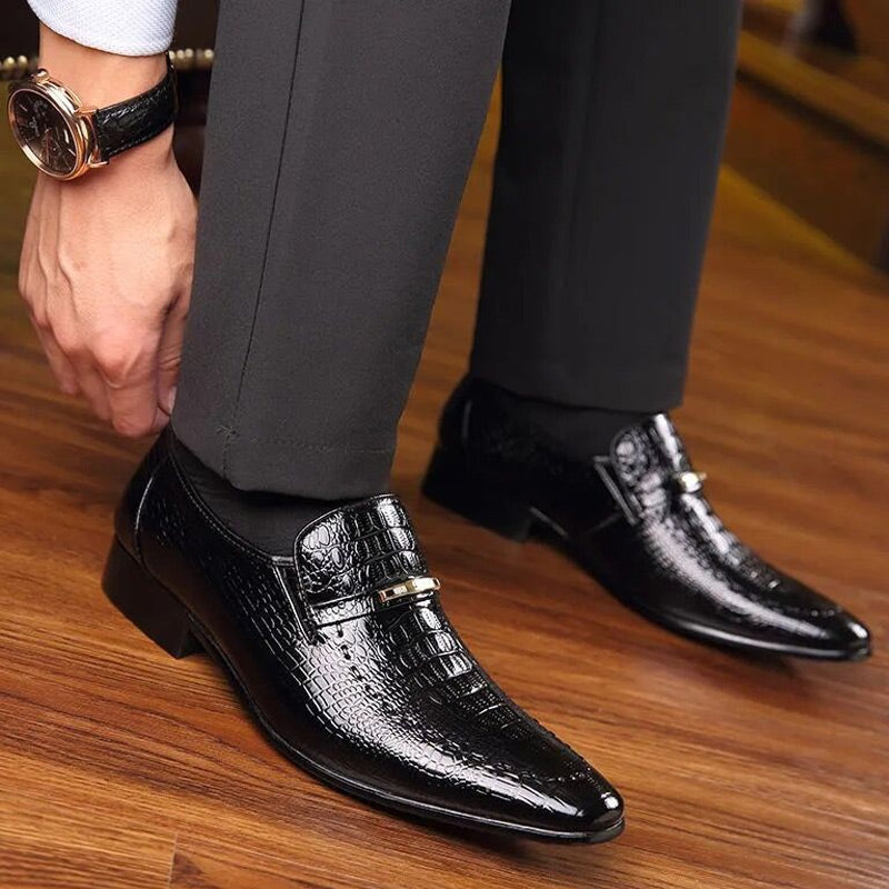 Business crocodile leather shoes