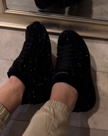 F122101 Dazzling Shoes