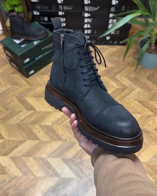 Trendy lace-up round toe thick-soled Martin boots