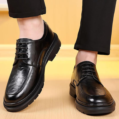 Men's casual leather shoes