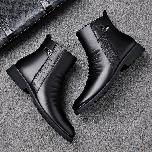 Men's soft leather pointed toe Chelsea boots